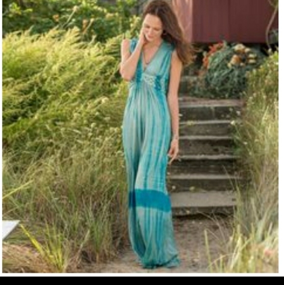 Sundance Dresses & Skirts - Sundance Open Skies Tie-dye Blue Maxi Dress